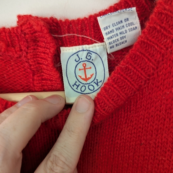 Vintage Shetland Wool Embroidered Teddy Bear Sweater Vest - Picture 12 of 13